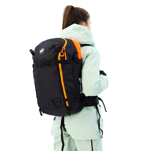 Mammut Reppu Tour 30l Airbag 3.0 Ready Musta