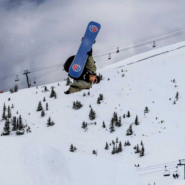 Never Summer Proto Slinger Wide Snowboard Durchsichtig 154X