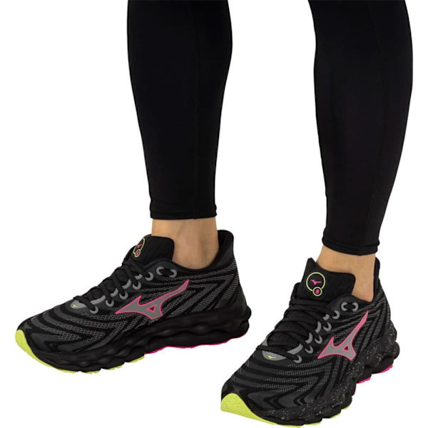 Mizuno Wave Sky 8 Unisex Löparskor Svart EU 41 Man