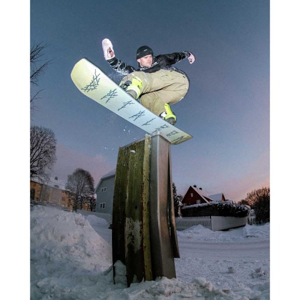 Bataleon Disaster Snowboard Gul 157