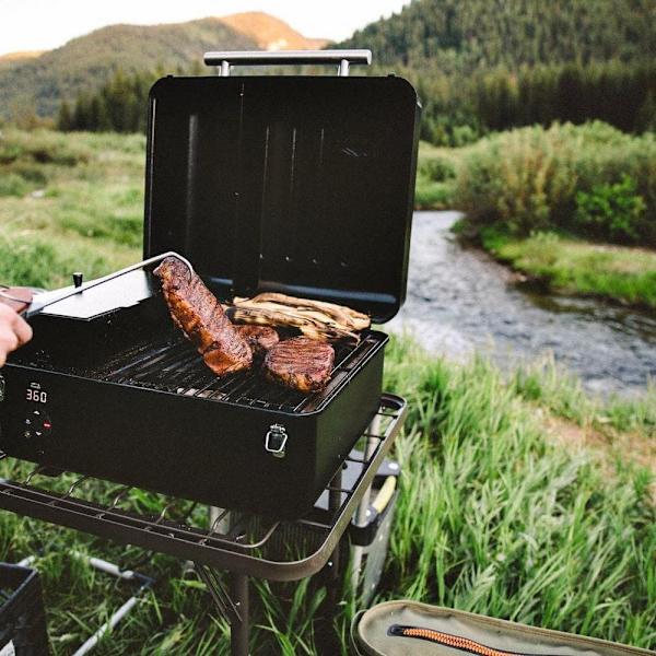 Traeger Utegrill Ranger Svart