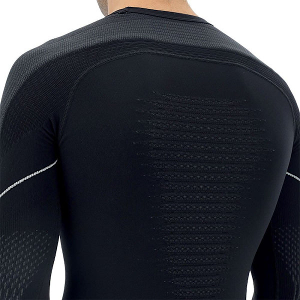 Uyn Pitkähihainen Pohjakerros Evolutyon Musta L-XL Mies