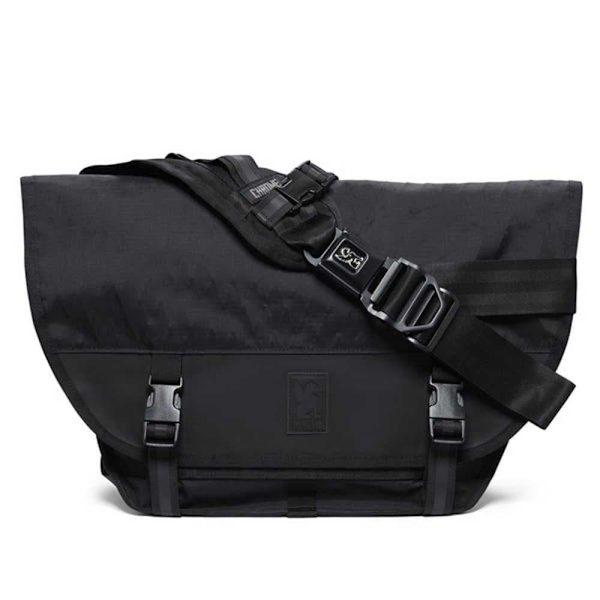 Chrome Mini Metro Reflective 20.5l Crossbody Svart  Man