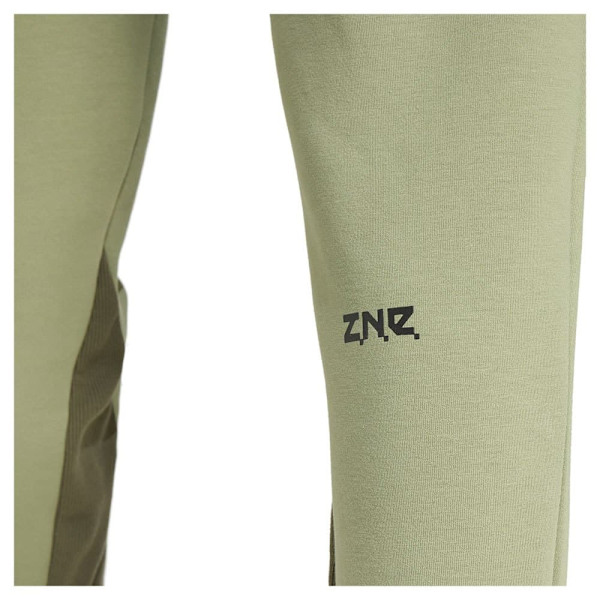 Adidas Z.n.e. Träningsbyxor  L / Regular Kvinna