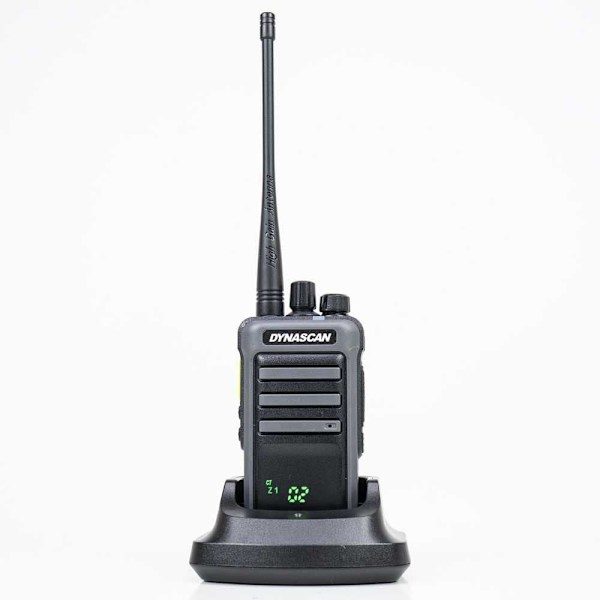 Dynascan Rl- 300 Radio Uhf Radio Station Sort