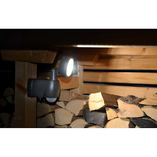 Brennenstuhl Led Vægspot 1178900100 440 Lm Sort