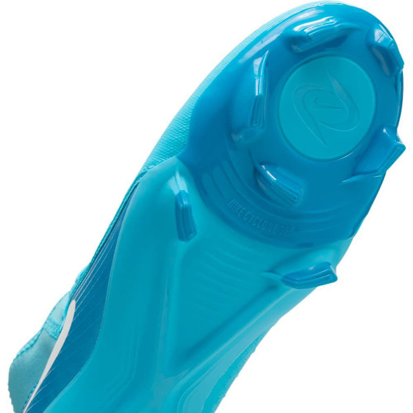 Nike Phantom Luna 2 Academy Fotbollsskor  EU 42 1/2