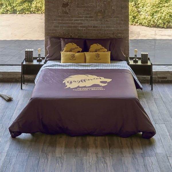 Play Fabrics Dynetæppe Med Knapper Gryffindor-værdier Til Seng På 105 180x220 Cm