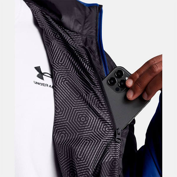 Under Armour Legend Jacka  M / Regular Man