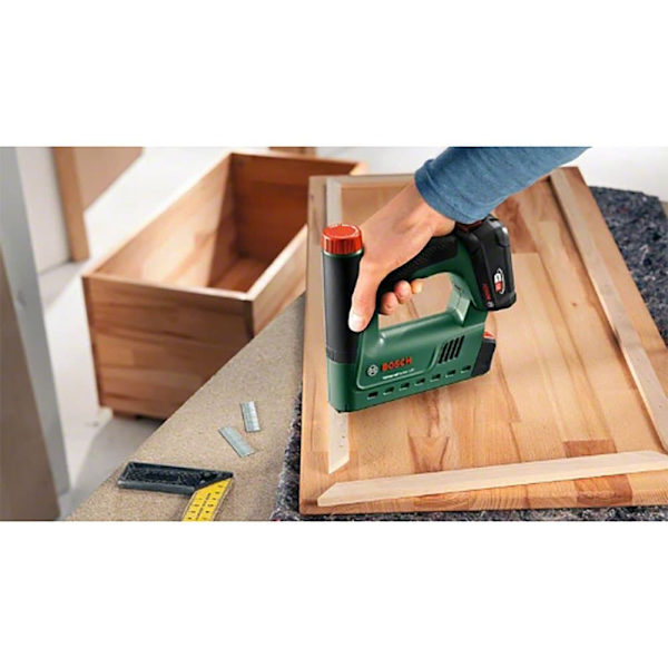 Bosch Professional Sähköinen Nitoja Universaltacker 18v-14 Baretool Hopeinen