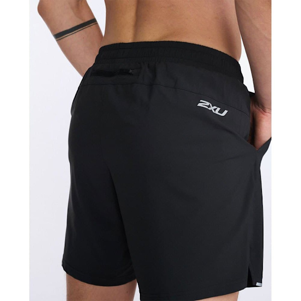 2xu Shorts Aero 7´´ Sort XL Mand