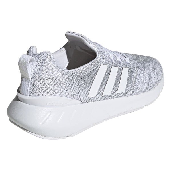 Adidas Valmentajat Swift Run 22 Harmaa EU 41 1/3 Mies