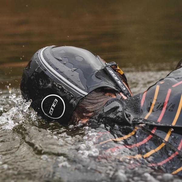 Zone3 Hætte Heat-tech Sort S
