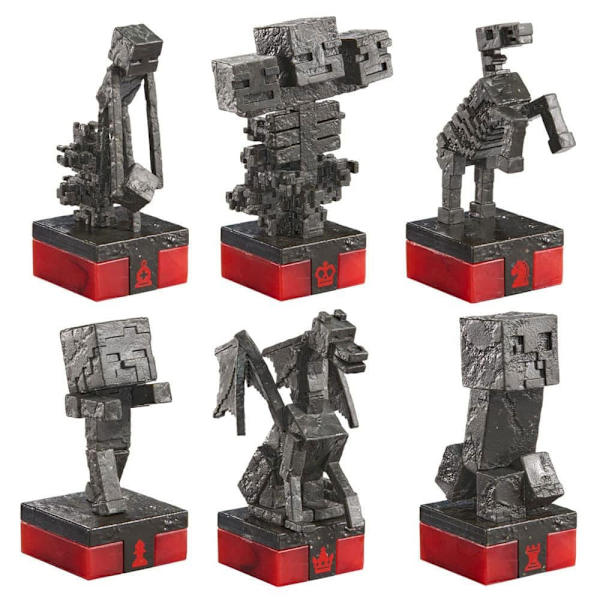 Noble Collection Brætspil Minecraft Chess Set Overworld Heroes Vs Hostile Mobs