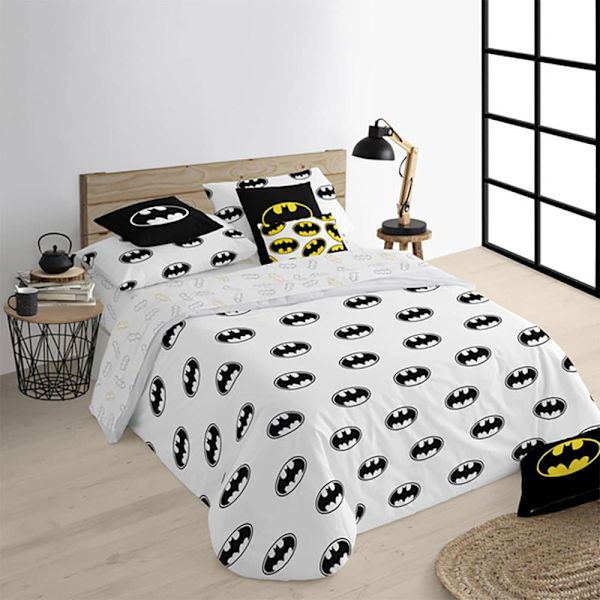 Play Fabrics Dynetæppe Med Knapper Batman Basic Til 180 Seng 260x240 Cm