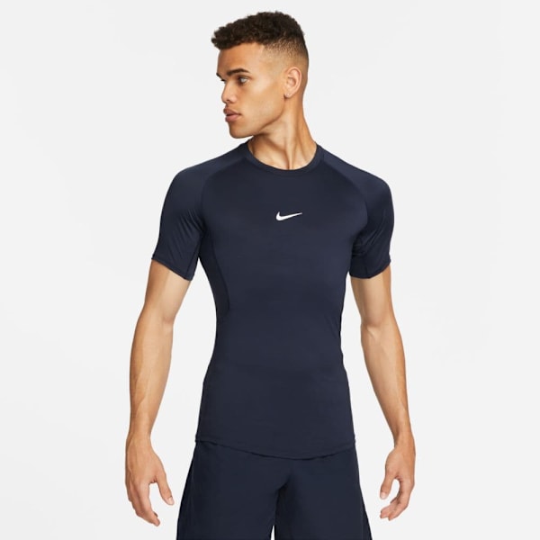 Nike Fb7932 Lyhythihainen T-paita  XL Mies