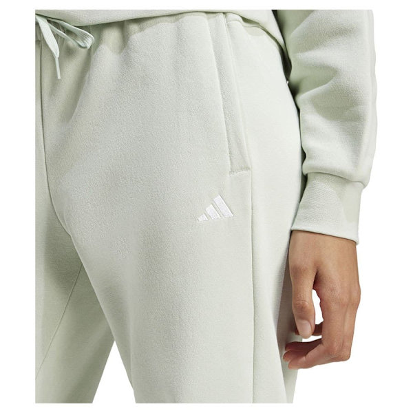 Adidas Essentials Fc Byxor Grönt S / Regular Kvinna