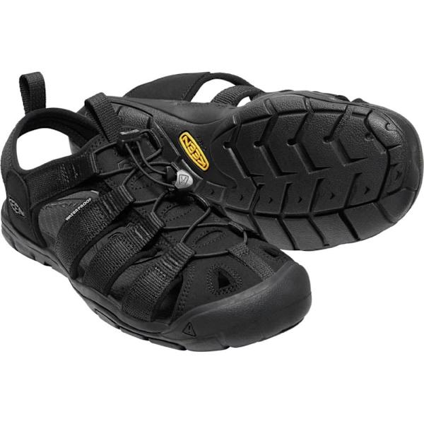 Keen Sandaler Clearwater Cnx Sort EU 45 Mand
