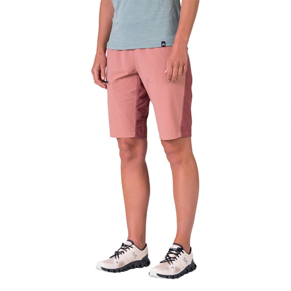 Hannah Shorts Torres  38 Kvinde