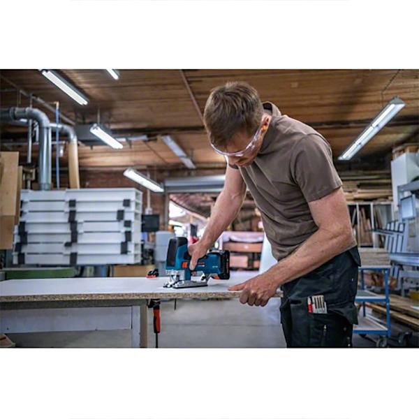 Bosch Professional Nøglehulssav Gst18v-155sc+2x4.0ah Proc+gal18v-40+l-boxx Søvfarvet