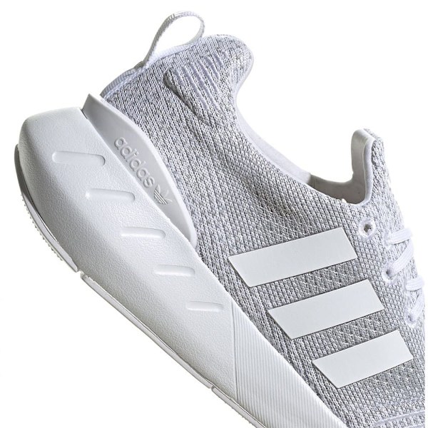 Adidas Valmentajat Swift Run 22 Harmaa EU 41 1/3 Mies