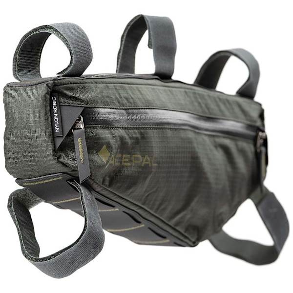 Acepac Runko Laukku Mk Iii Triangle Musta
