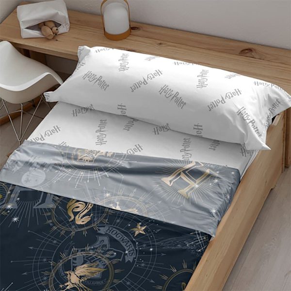 Play Fabrics Harry Potter Guldtrykt Lagensett Med Pudebetræk Og Underlagen Til Seng 150/160 Cm
