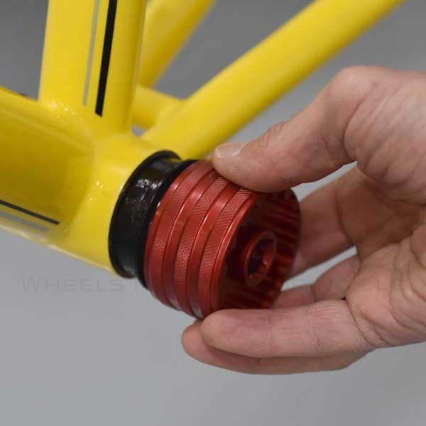 Wheels Manufacturing Double Sided Bottom Bracket Socket Röd