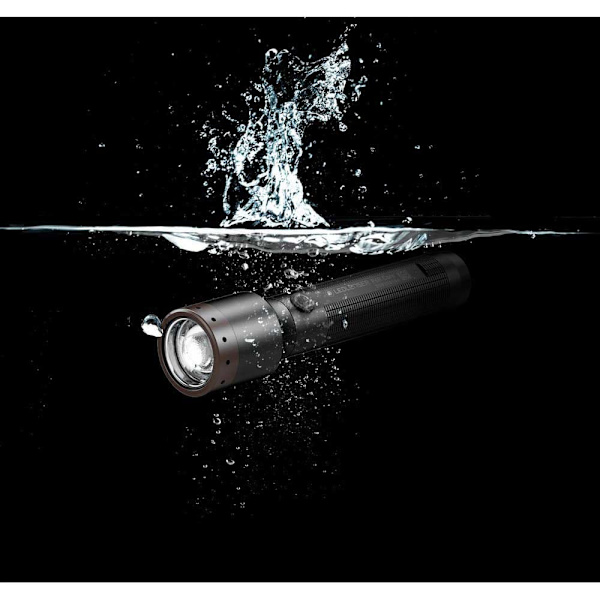 Led Lenser P6r Core Sort 900 Lumens