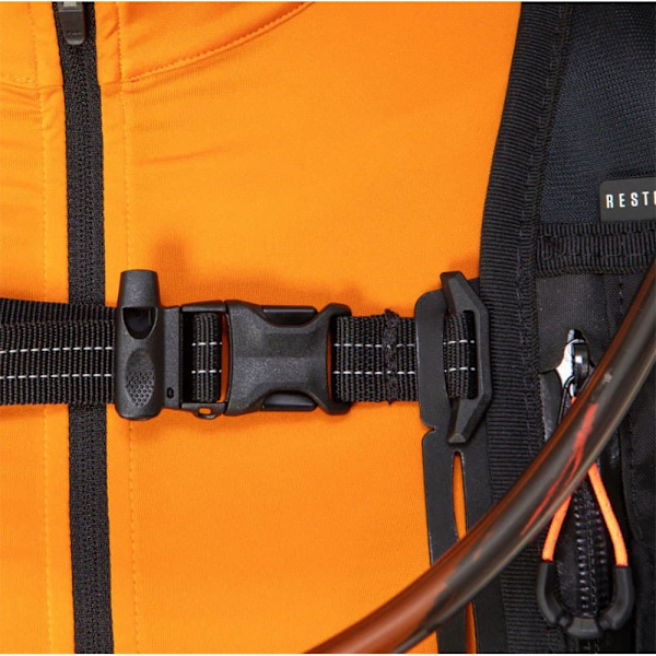 Restrap Vätskeväst Race Svart L-XL