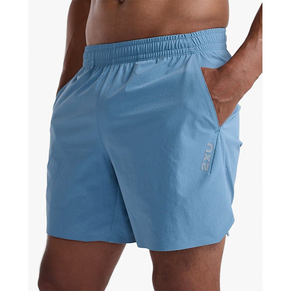 2xu Shorts Motion 6 Inch  L Mand