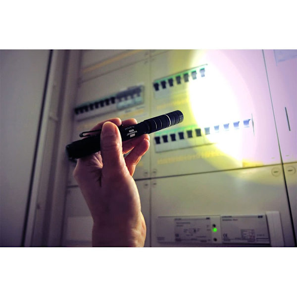 Brennenstuhl Luxpremium Led-lommelygte 200 Lumens