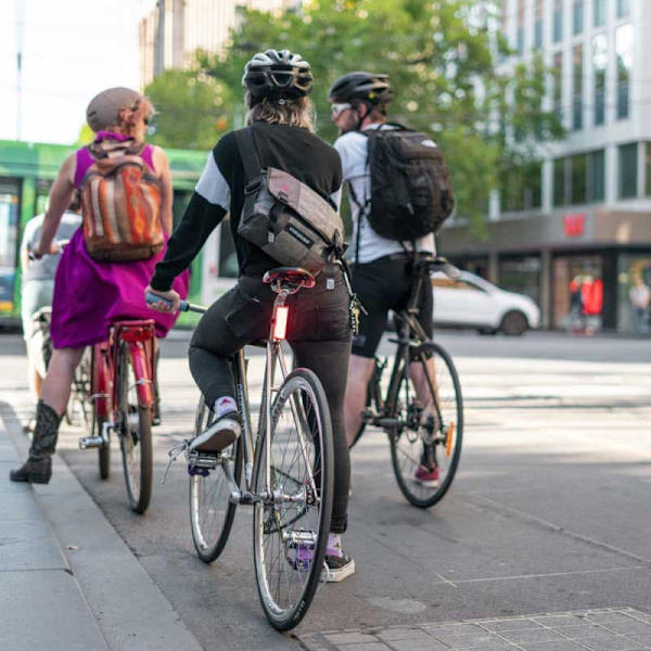 Knog Bakljus Cobber Lil Gul,Röd 50 Lumens