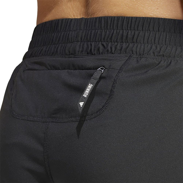 Adidas Shorts Own The Run Base 3´´ Sort L Kvinde