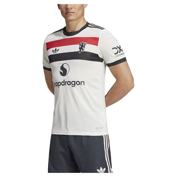 Adidas Manchester United Authentic 24/25 Kolmas Lyhythihainen T-paita  S