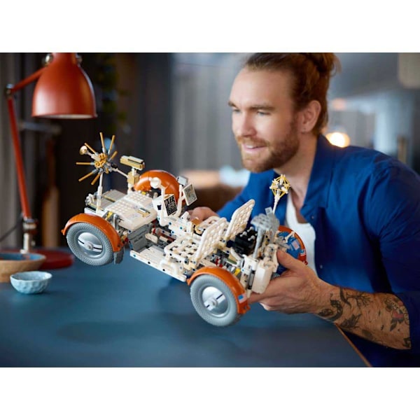 Lego Nasa Apollo Lunar Exploration Vehicle Byggespil
