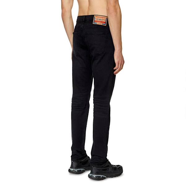 Diesel Jeans A03558-0kiaj 2019 Strukt Sort 36 / 32 Mand
