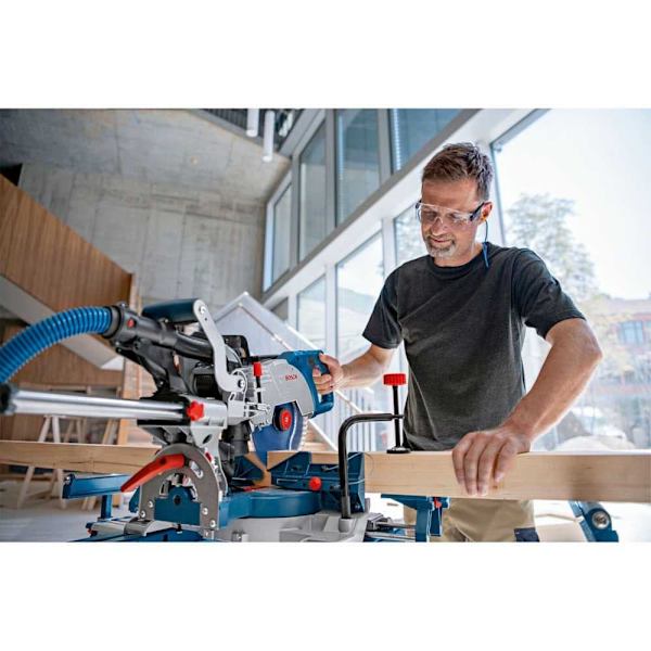 Bosch Professional Geringssåg Gcm 18v-216 Dc Silver