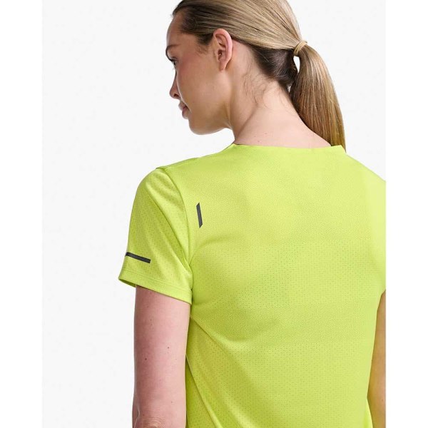 2xu Kortärmad T-shirt Light Speed Tech Gul S Kvinna