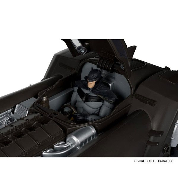 Mcfarlane Toys Dc Multiverse -sarjan White Knight Batmobile Gold Label -hahmo 18 Cm
