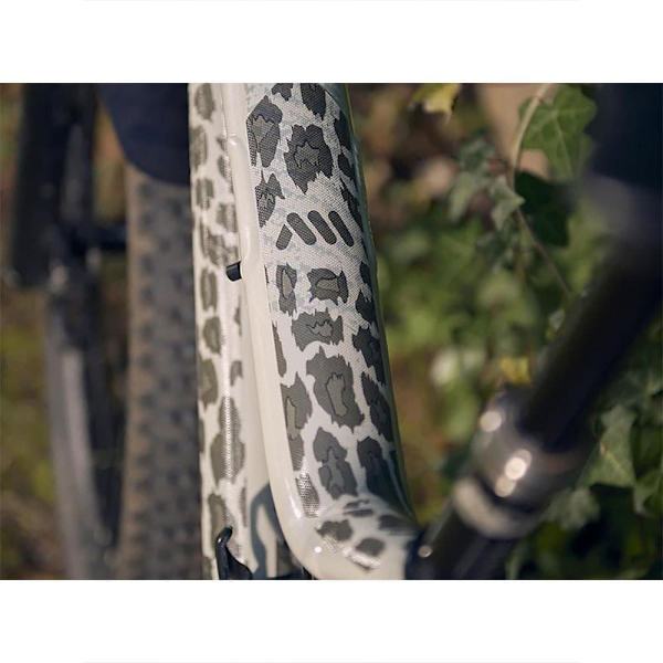 All Mountain Style Frame Guard Full Stickers Honeycomb Grå