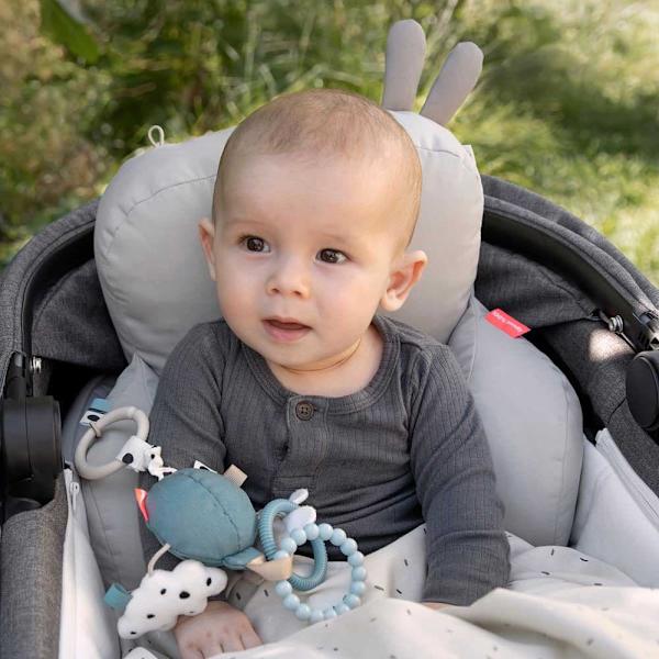 Done By Deer Sand Blomma Kudde Pram Beige