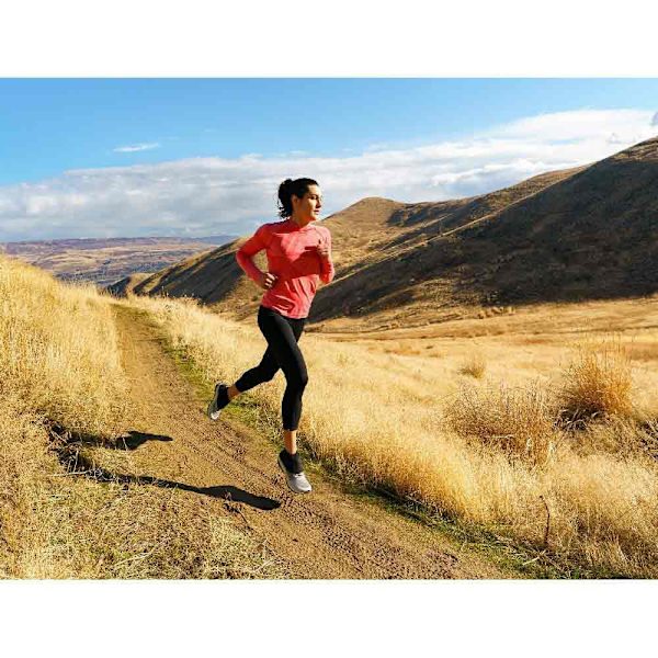 Topo Athletic Mt-4 Trail Running Trail Running Skor Grå EU 38 1/2 Kvinna