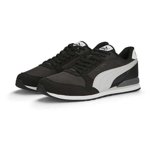 Puma Valmentajat St Runner V3 Nl Musta EU 45 Mies