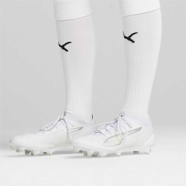 Puma Ultra 5 Ultimate Fg Jalkapallokengät  EU 44