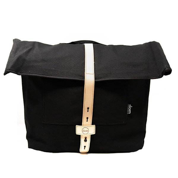 Dom Lompakot T-case Hookii 25l Musta