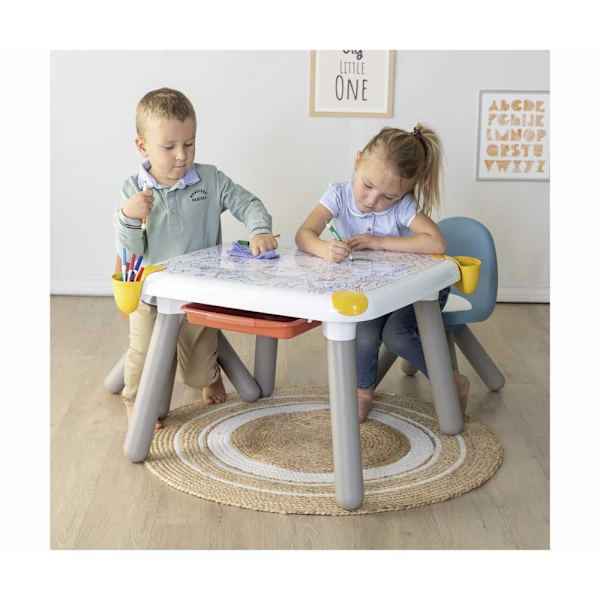 Smoby Kreativt Bord Med Tilbehør