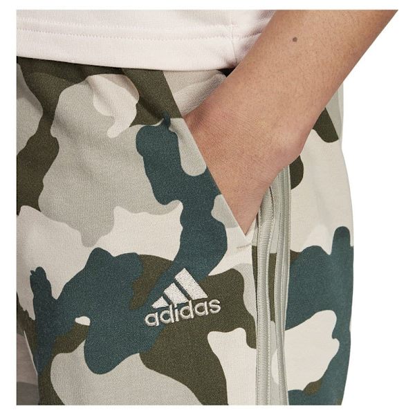 Adidas Seasonal Essentials Camouflage Shorts Flerfarvet S / Regular Mand