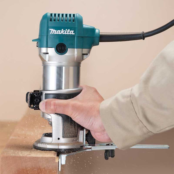 Makita Fræsemaskine Rt0702c Søvfarvet One Size / EU Plug
