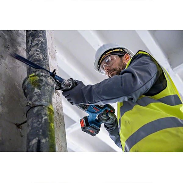 Bosch Professional Sable Såg Gsa 18v-28 L-boxx Silver